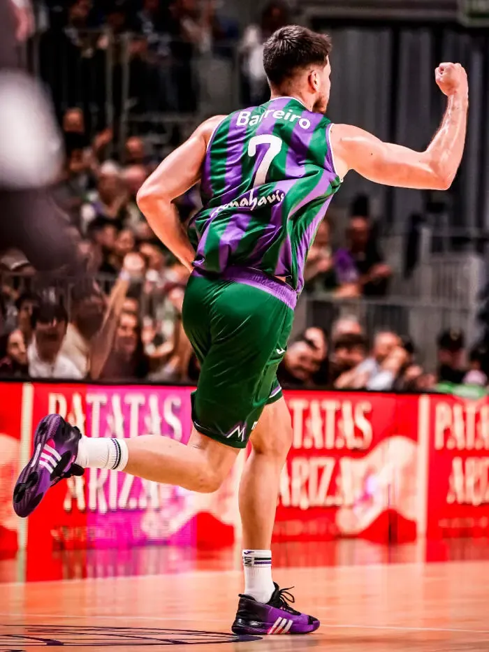 Jonathan Barreiro